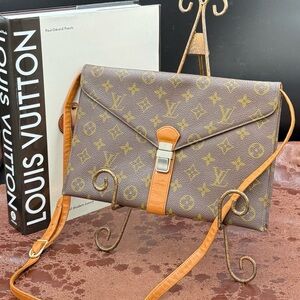Louis Vuitton Monogram Envelope Bag